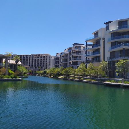 Two Bedroom Apartment - Fully Furnished And Design Cape Town Exterior photo